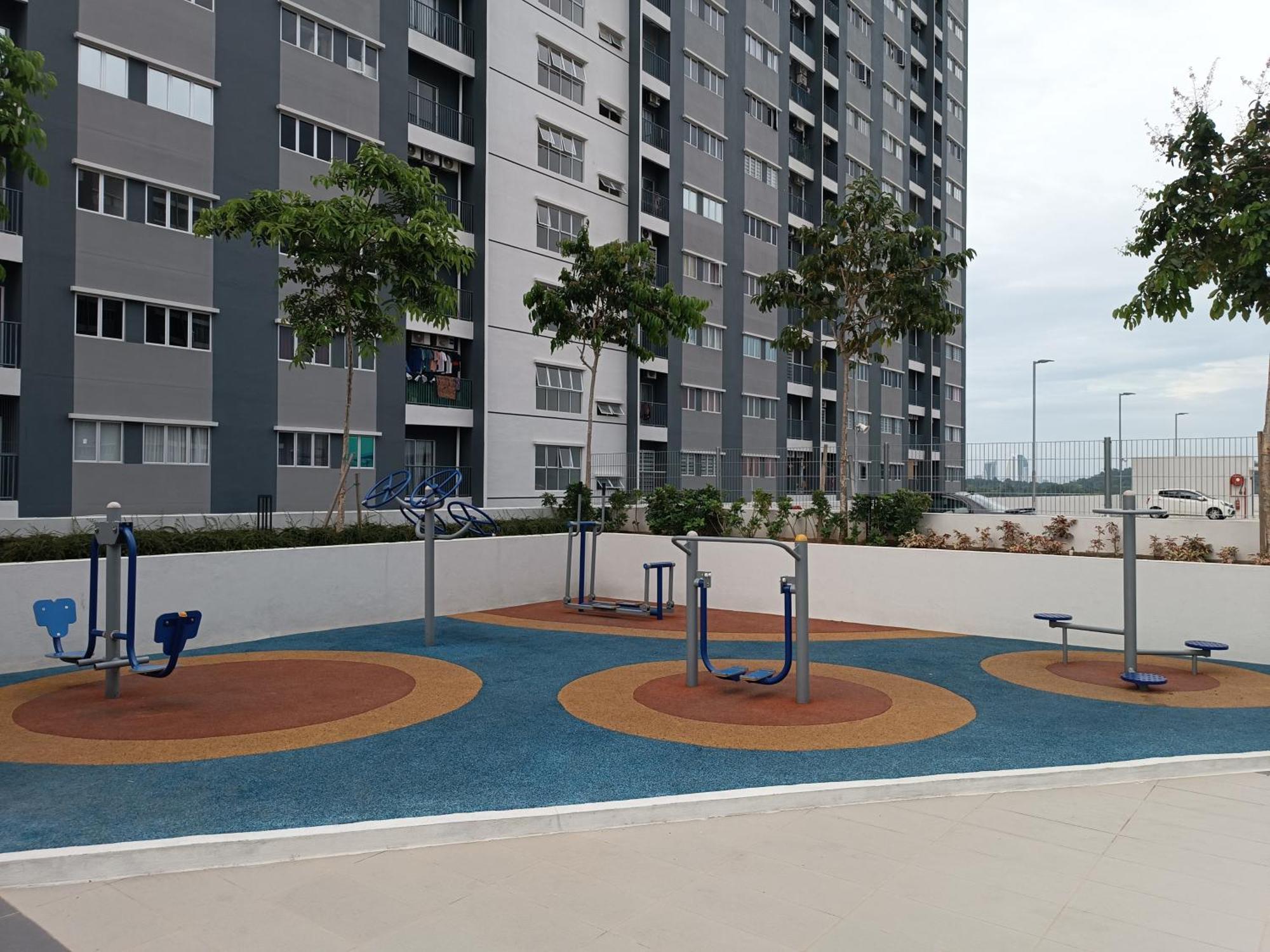 Aisy Homestay Putrajaya Cyberjaya Klia Kampung Dengkil Esterno foto