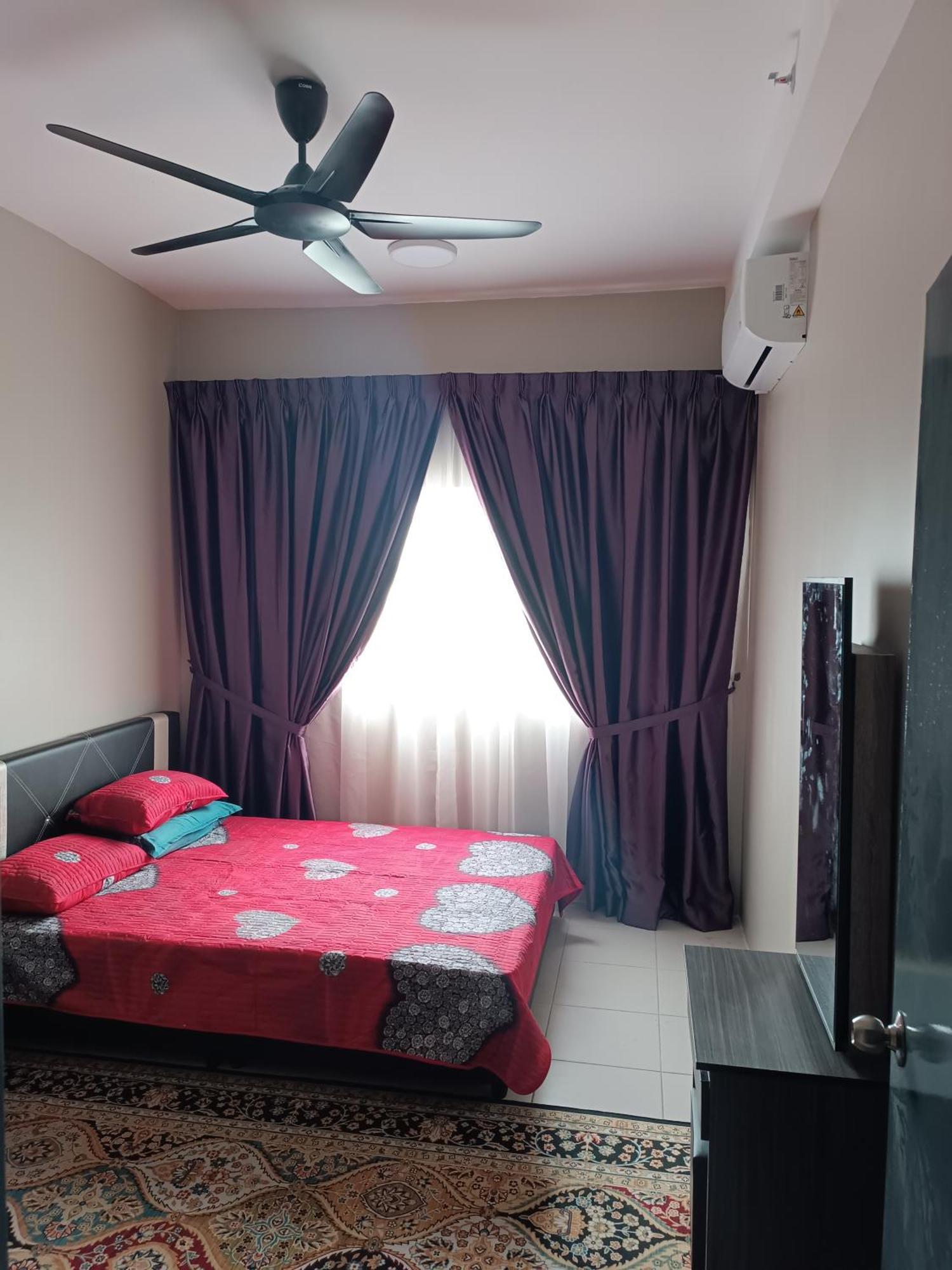 Aisy Homestay Putrajaya Cyberjaya Klia Kampung Dengkil Esterno foto